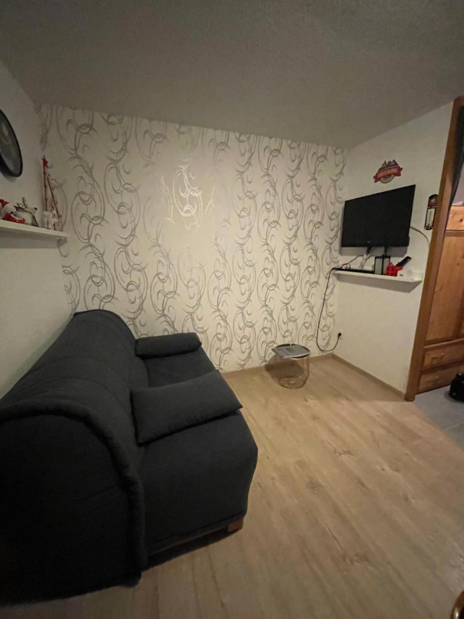Petit Appartement Labellise Les 2 Alpes Residence Arc En Ciel Telesiege Petite Aiguille เลส์เดอซาลป์ ภายนอก รูปภาพ